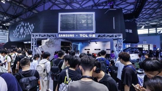领航ChinaJoy游戏显示：TCL华星×三星联合发布玄龙骑士电竞显示器新品